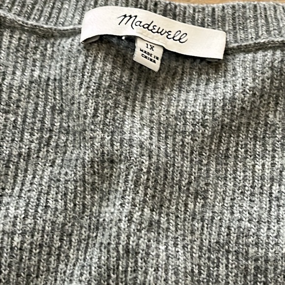 Madewell Plus Size Asherton Waffle Henley Sweater in gray size 1X - Picture 5 of 10